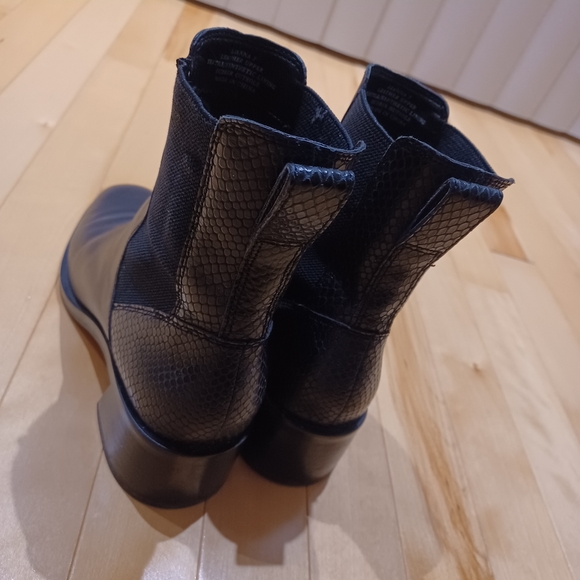 Dolce Vita black ankle boots - Picture 10 of 10